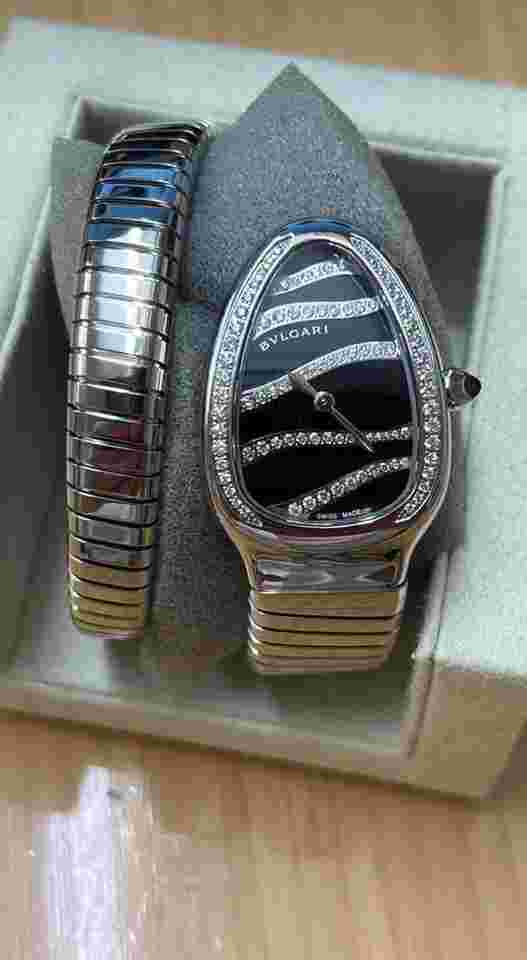Bulgari Serpenti
                           
                                 Tubogas 35mm Ladies Watch NEW UNWORN FULL SET