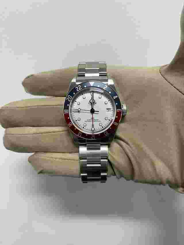 Tudor Black Bay GMT
                           
                                 79830RB Black Bay GMT Pepsi Bracelet White Dial NEW 2023