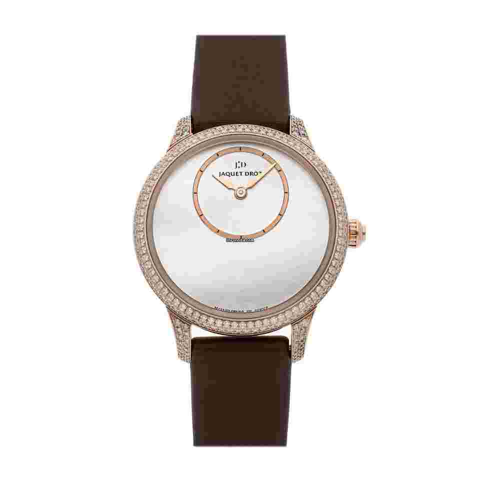 Jaquet-Droz Petite Heure Minute
                           
                                 J005003572