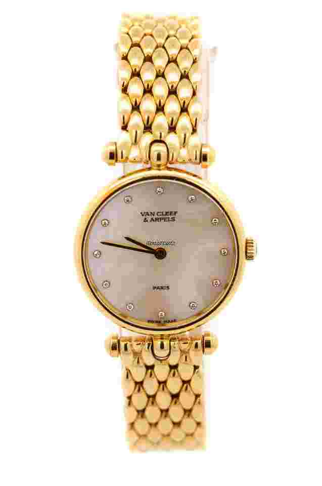 Van Cleef & Arpels
                           
                                 18601 Mother Of Pearl and Diamond Dial in 18K Gold