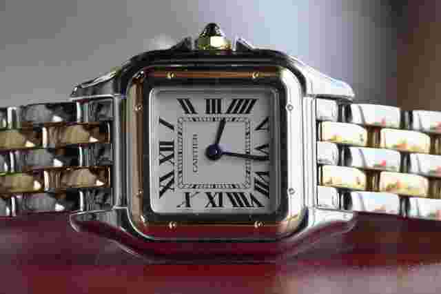 Cartier Panthère
                           
                                 2025 UNWORN UNDER RETAIL SMALL Panthere TWO TONE