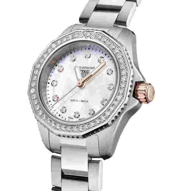 TAG Heuer Aquaracer Lady
                           
                                 Quartz 30mm Ladies Watch