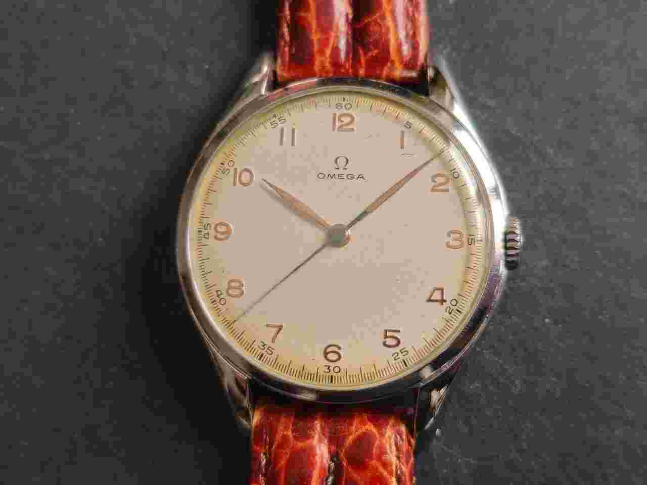 Omega Classic
Calatrava 1948s 38.5 cm Oversize cal.30T2 SC PC central second oryginal. jumbo 2506