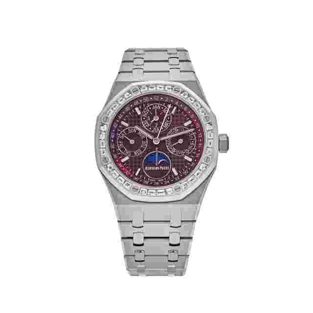 Audemars Piguet Royal Oak Perpetual Calendar
                           
                                 26598BC.ZZ.1220BC.01 'Special Edition' White Gold Burgundy Dial Diamond Bezel (2024)