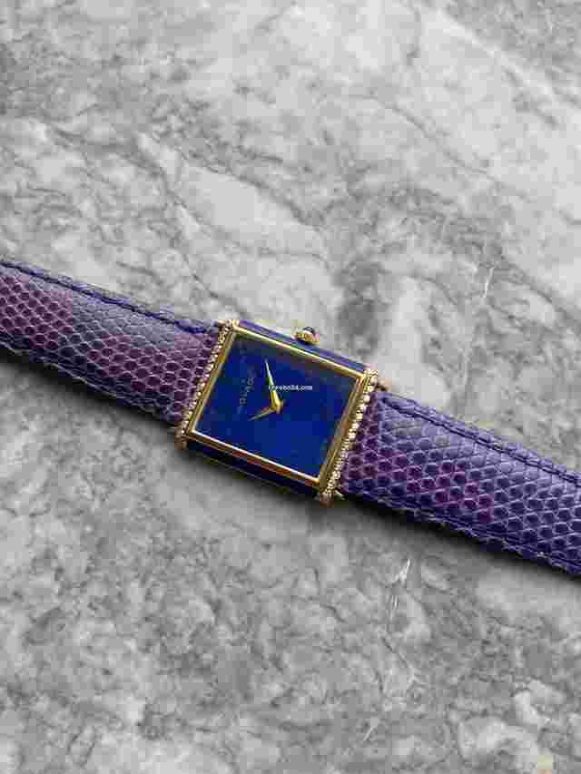 Movado
                           
                                 Vintage Manual Wind 1980s 18K Yellow Gold Blue Lapis Dial Diamond Tank 25mm Case.