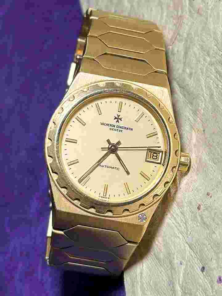 Vacheron Constantin
                           
                                 222 a true icon born to celebrate the 222nd anniversary of the house of Vacheron