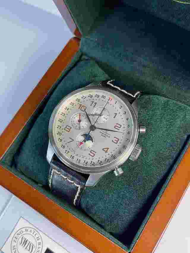 Zeno-Watch Basel
                           
                                 Pilot Chronograph Triple Calendar Moon Phase GMT Automatic Display Back Original Box