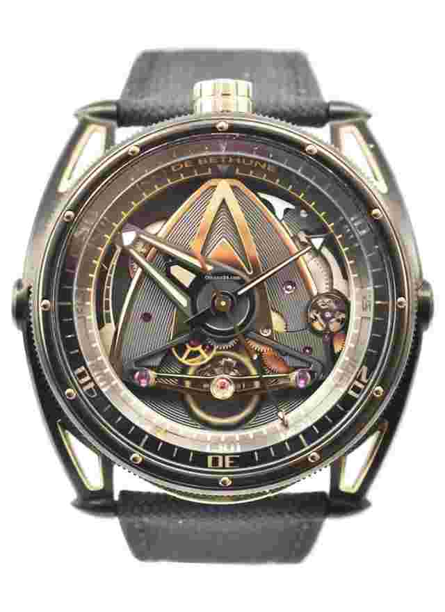 De Bethune DB28
                           
                                 GS Grand Bleu "John Player Special" in Zirconium Titanium and Stainless Steel on Black Fabric Strap with Openwork Dial