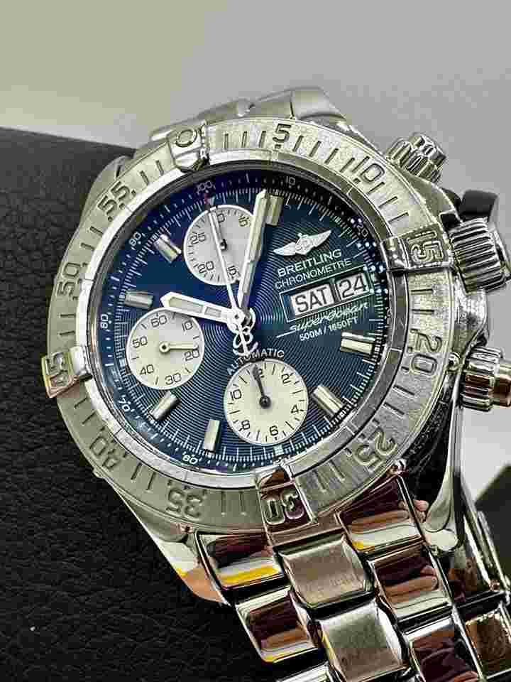 Breitling Superocean
Chronograph A13340 42mm Swiss Automatic Blue Panda Dial