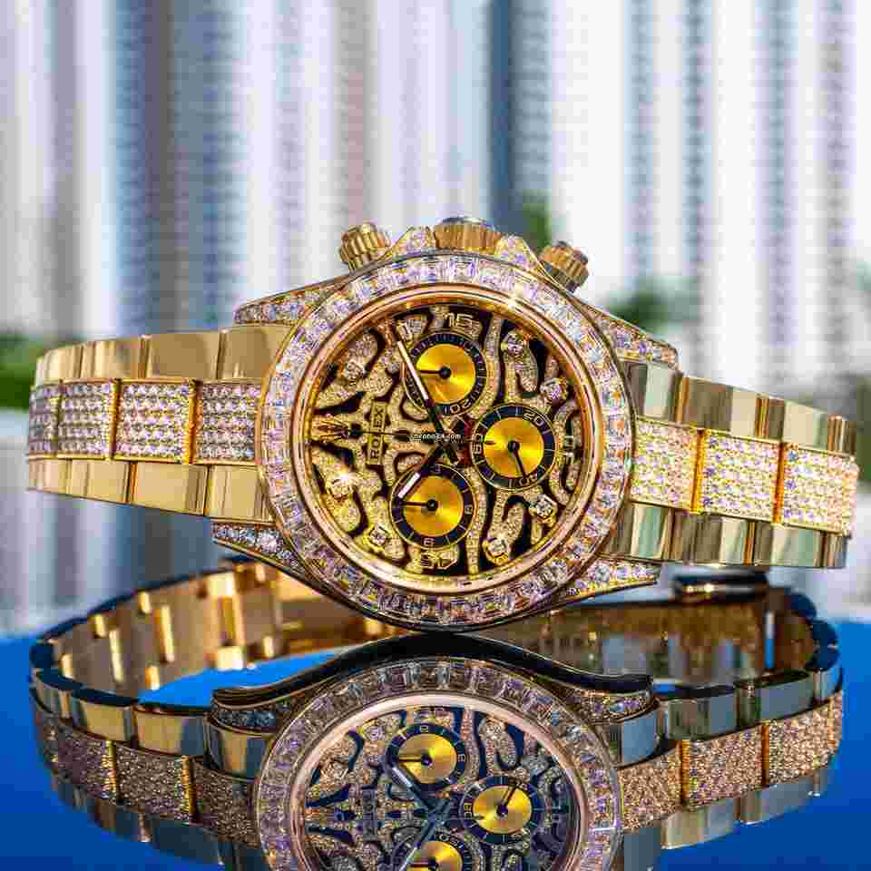 Rolex Daytona
Unworn 2022 Daytona "Eye Of The Tiger" 116598TBR Pave