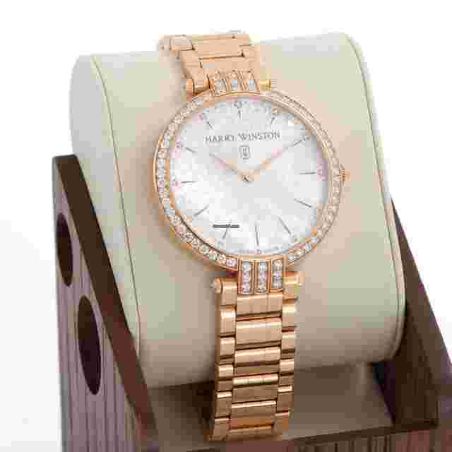 Harry Winston Premier
                           
                                 Ladies Quartz 39mm Ladies PRNQHM39RR002
