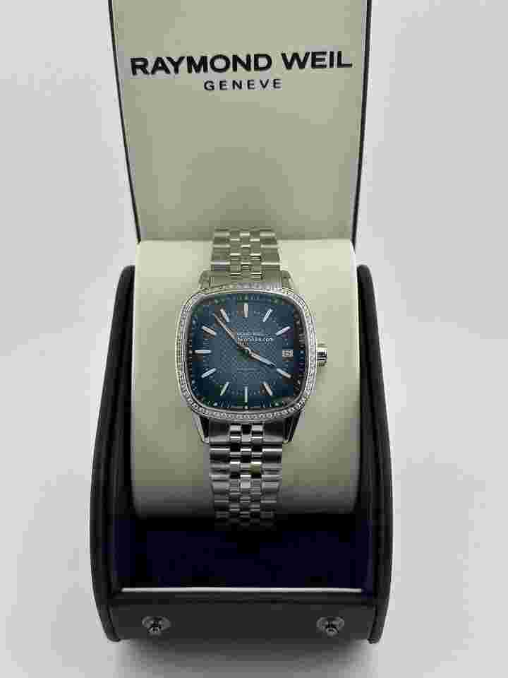 Raymond Weil Freelancer
                           
                                 Ladies Automatic Steel Blue Dial