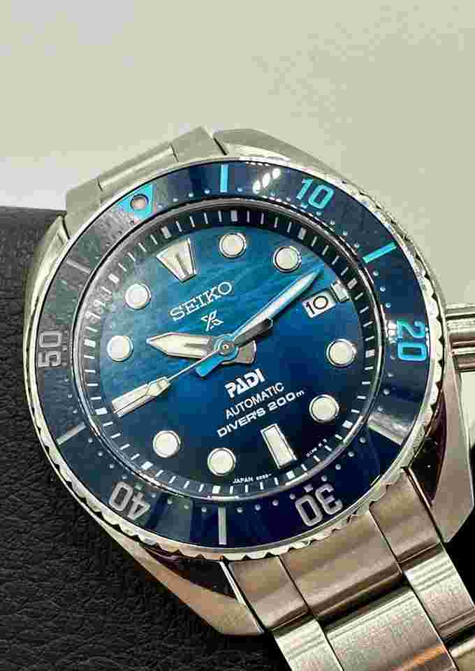 Seiko Prospex
LUXE SEA PADI Blue Special Edition SPB375J1 45mm Automatic 200m