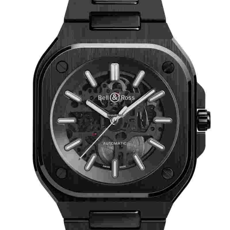 Bell & Ross BR 05
SKELETON BLACK CERAMIC New 2024 Fullest