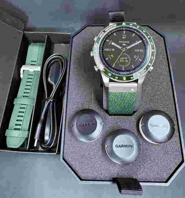 Garmin
                           
                                 Marq Golfer Gen 2 010-02648-20
