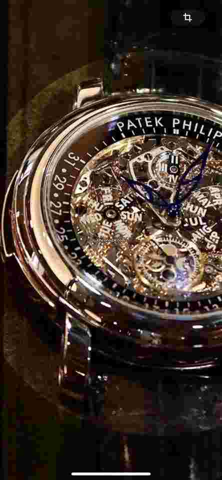 Patek Philippe Minute Repeater Perpetual Calendar
5104-REPETICION MINUTES PERPETUAL CALENDAR SKELETON PLATINE-EXTRACT PATEK PHILIPPE.