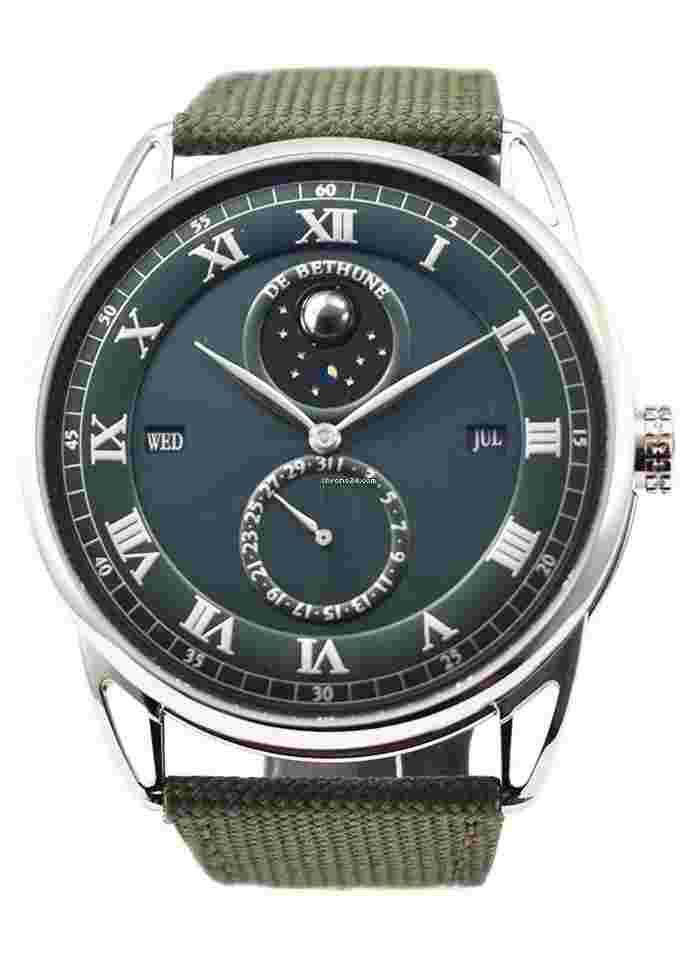 De Bethune DB25
                           
                                 DB25QP Perpetual Calendar in Titanium on Green Canvas Strap with Green Dial