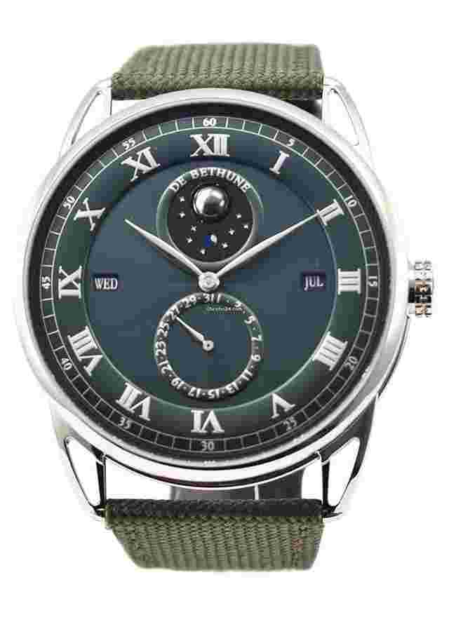 De Bethune DB25
                           
                                 DB25QP Perpetual Calendar in Titanium on Green Canvas Strap with Green Dial