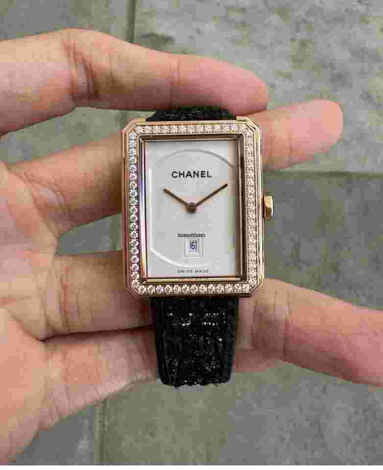 Chanel Boy-Friend
                           
                                 Gold Diamond Chanel Intake Papers 27k Msrp
