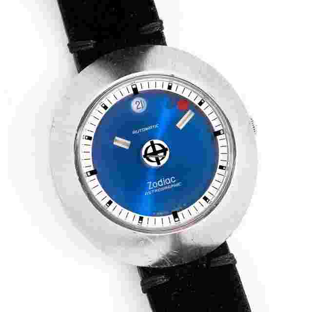 Zodiac Astrographic
                           
                                 1970's Vintage Zodiac Astrographic Automatic Ref. 722-953-B Watch in Stainless Steel ( 14820)