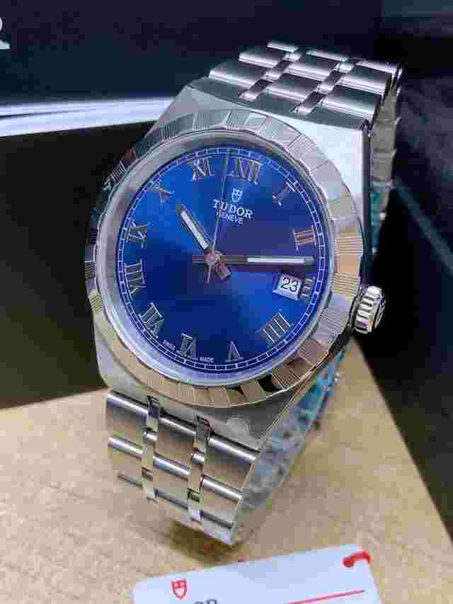 Tudor Royal
                           
                                 Date 28500 38mm Unworn Box & Papers 2024