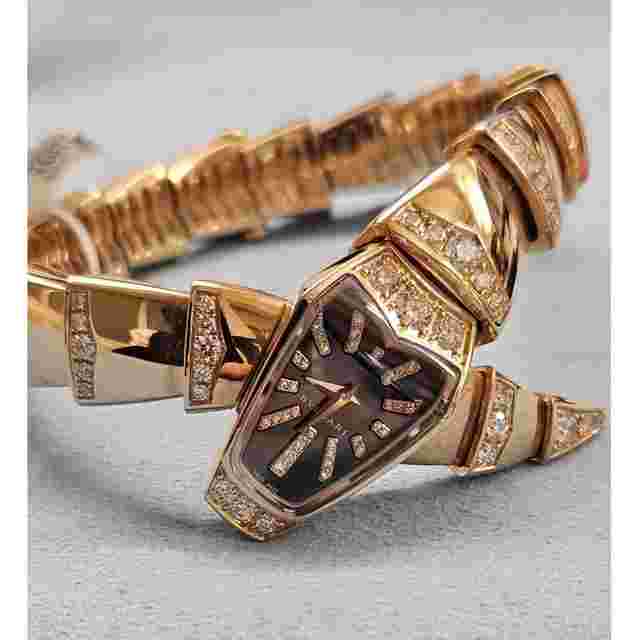 Bulgari Serpenti
                           
                                 Rose Gold 26mm NEW UNWORN