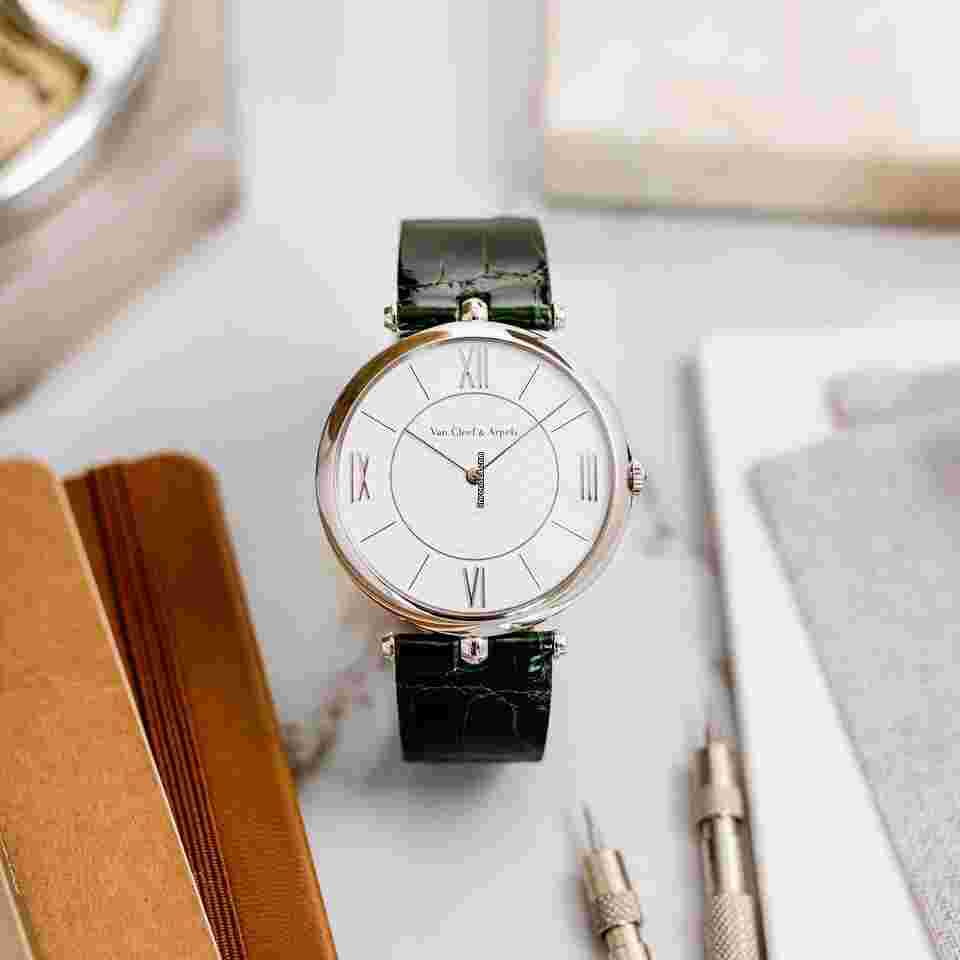 Van Cleef & Arpels Pierre Arpels
                           
                                 VCARO3GM00