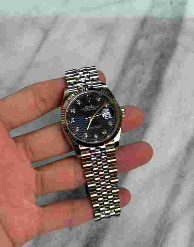 Rolex Datejust 36
                           
                                 Stainless Jubilee Blue Fluted Motif