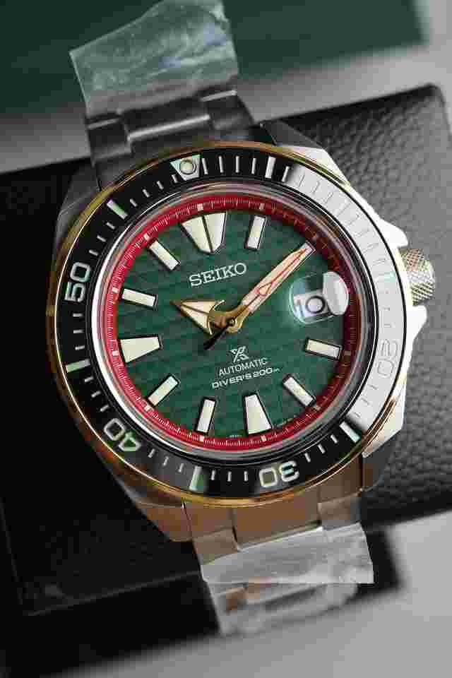 Seiko 5 Sports
Thailand 30th Anniversary Limited Edition King Samurai Yak Wat Chang Green SRPH44K1