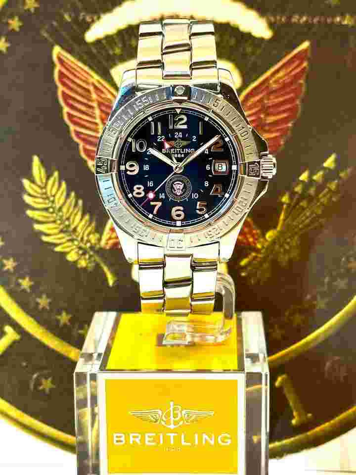 Breitling Gmt-Gift from the US President Delivered to the White House - Breitling Presidential helicopter squadron GMT