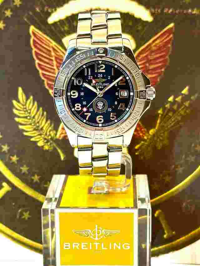 Breitling Gmt-Gift from the US President Delivered to the White House - Breitling Presidential helicopter squadron GMT