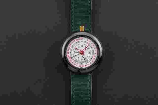 Louis Vuitton
                           
                                 “LV2” Monterey II