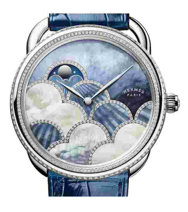 Hermès Arceau
                           
                                 PETITE LUNE DANS LES NUAGES 38MM AR7.B92 18K WHITE GOLD WOMEN'S WATCH