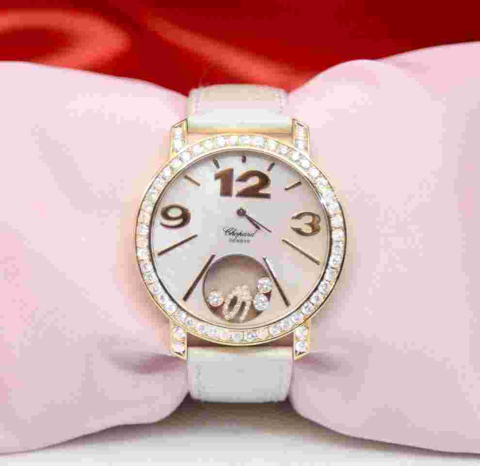 Chopard Happy Diamonds
                           
                                 18K Yellow Gold Watch w/Diamonds; floating diamonds 4176