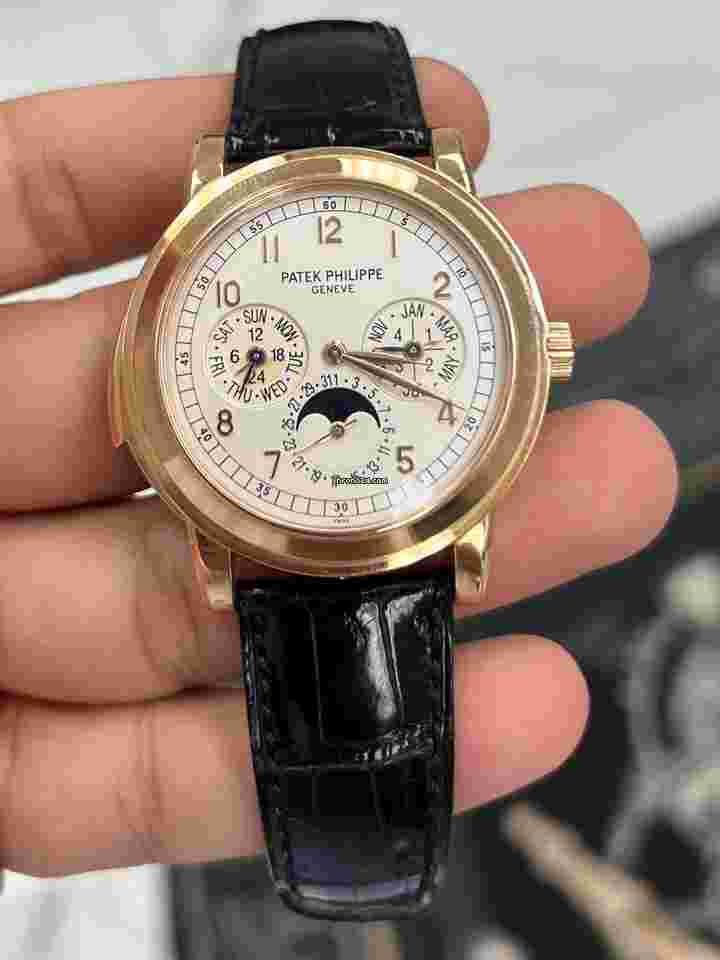 Patek Philippe Minute Repeater Perpetual Calendar
Grand