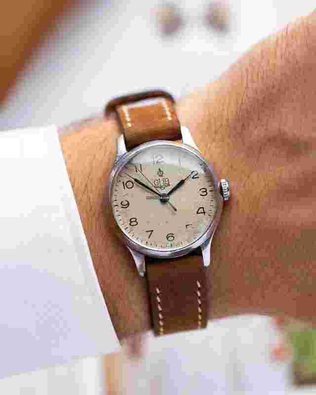 GUB Glashütte
                           
                                 Caliber 28 Q1 Lange VEB Glashütte from 1950's