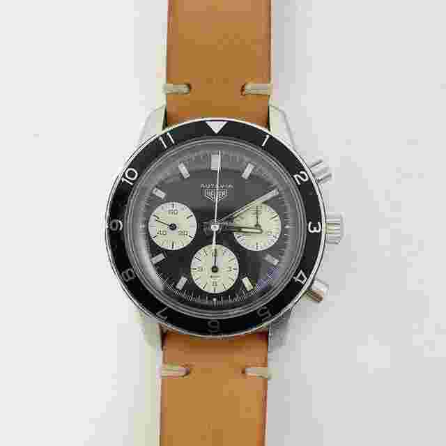 TAG Heuer Autavia
                           
                                 Stainless Steel Black Dial 2446