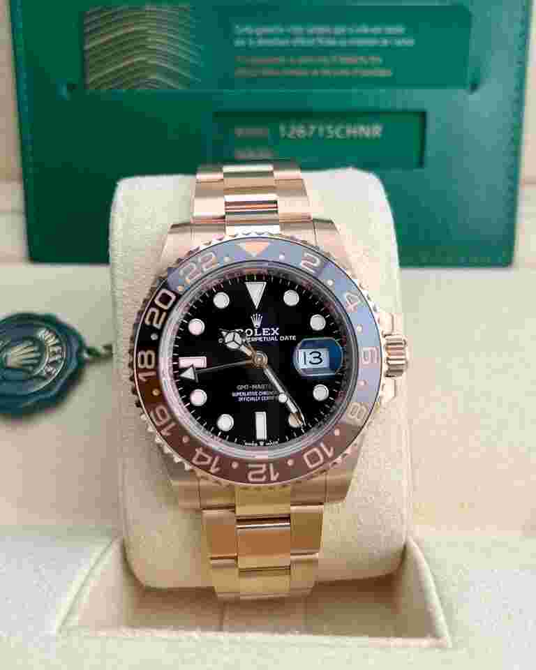 Rolex GMT-Master II
In Stock 2024 GMT-Master II Rootbeer 126715CHNR 18k Everose Gold Oyster Bracelet