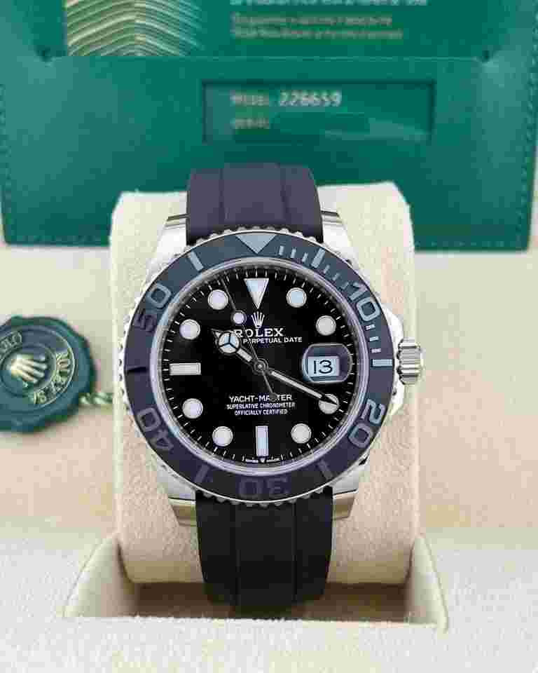 Rolex Yacht-Master 42
In Stock 2024 Yacht-Master Black Dial 226659 18k White Gold Oyster Flex Strap