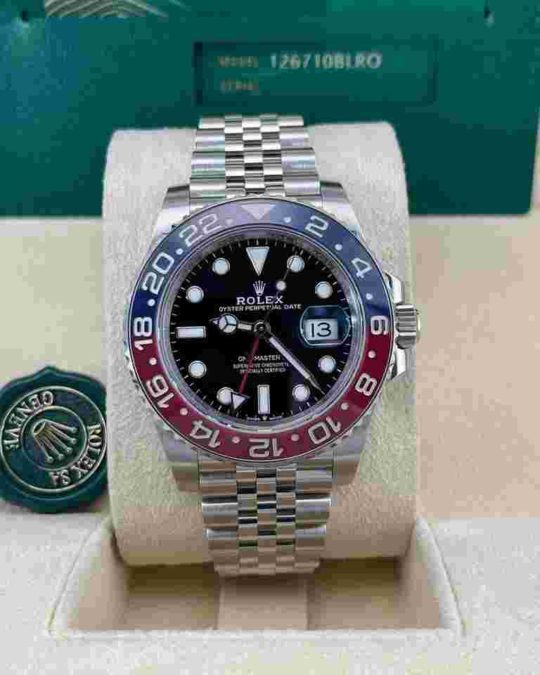 Rolex GMT-Master II
In Stock 2024 GMT-Master II Pepsi 126710BLRO Jubilee Bracelet