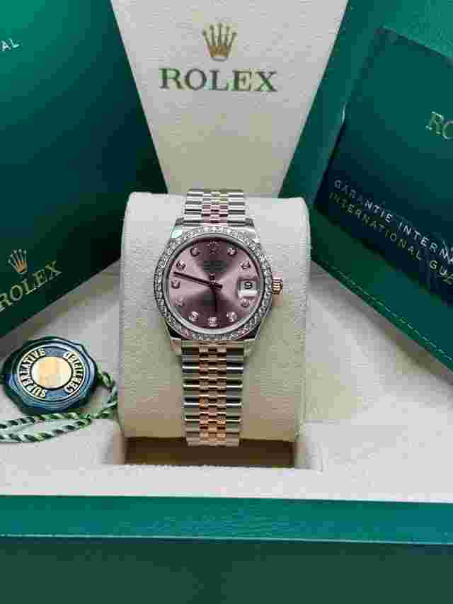 Rolex Datejust 31
                           
                                 NEW 2024 Sundust Pink Diamond Dial Diamond Bezel Two Tone Rose Gold Jubilee