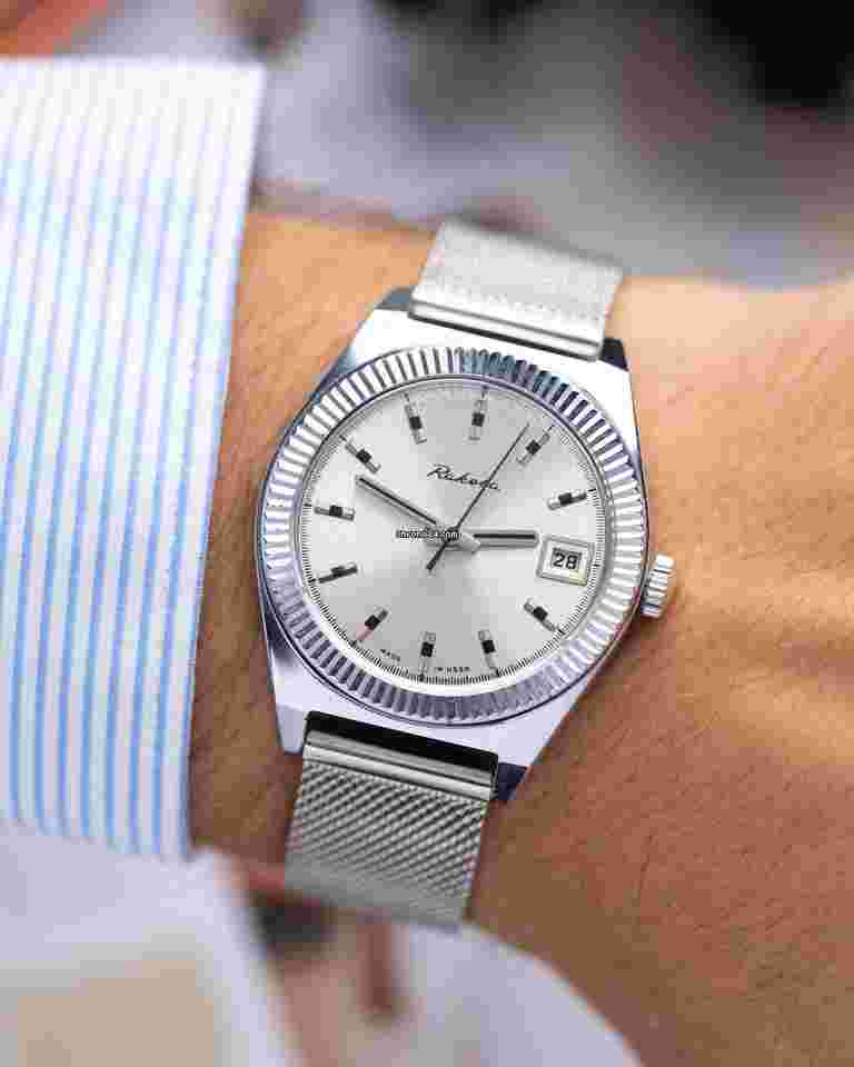Raketa
                           
                                 Fluted Bezel Tudor Style Made in USSR Soviet watch