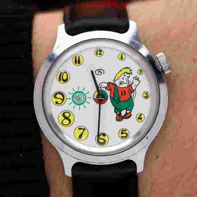 Vostok
                           
                                 Karlsson-on-the-Roof Vintage Soviet watch