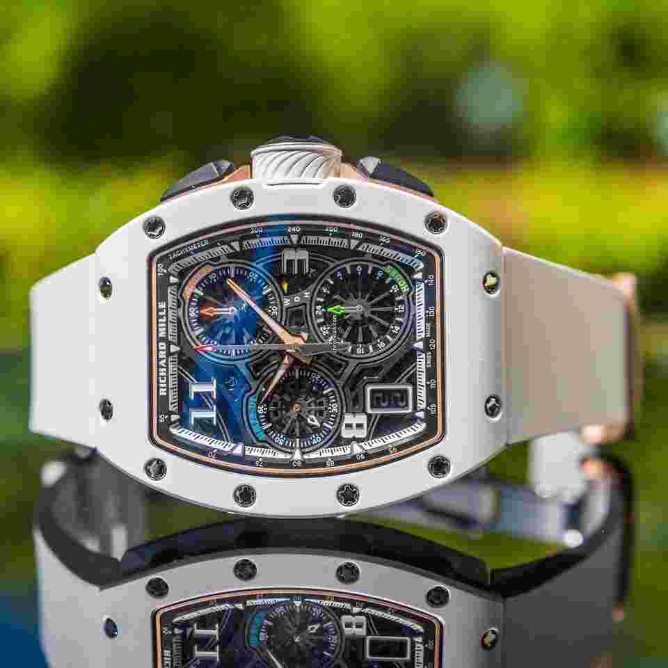 Richard Mille
                           
                                 RM 72-01 Automatic Winding Lifestyle Flyback Chronograph Rose Gold / Ceramic