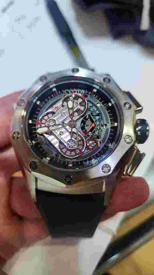 Cvstos Challenge-R
                           
                                 Challenge-R50 Chronograph Limited Edition NEW OLD STOCK RETAIL $23700
