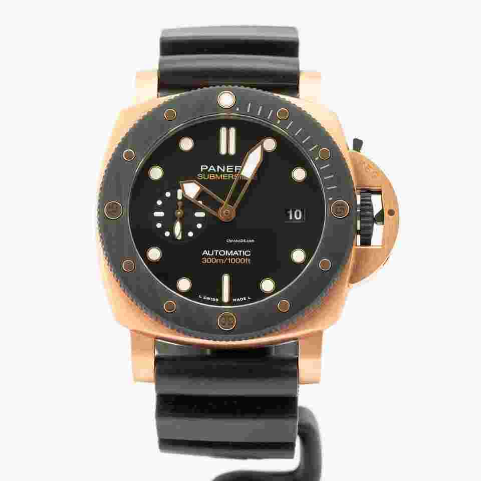 Panerai Submersible
                           
                                 Goldtech OroCarbo 44mm (PAM01070) - BOX & PAPERS 2021