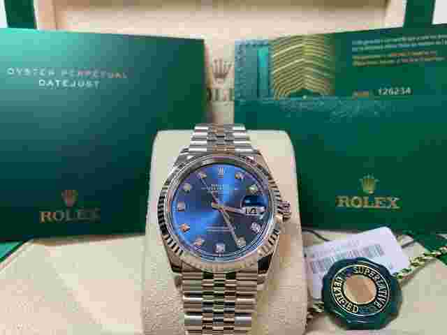 Rolex Datejust 36
                           
                                 NEW 2024 UNWORN Datejust 36 Steel Jubilee Blue Diamond Dial 126234 COMPLETE SET