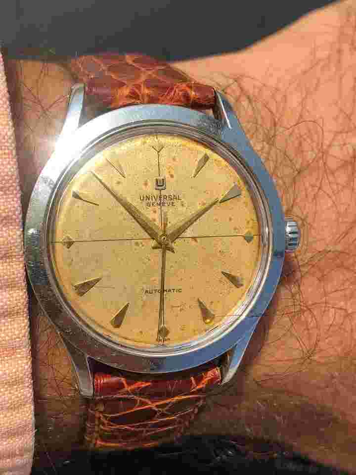 Universal Genève
                           
                                 Bumper,Gerald Genta,Omega,Longines