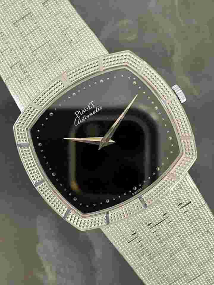 Piaget
                           
                                 12427 Vintage White Gold