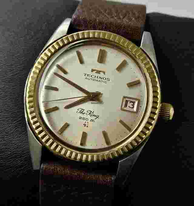 Technos
                           
                                 The King 2472 2472